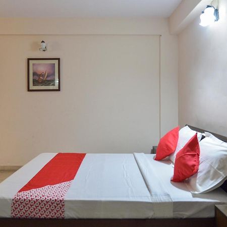 Oyo 15149 Hotel Ajoy Minar マンダーマニ エクステリア 写真