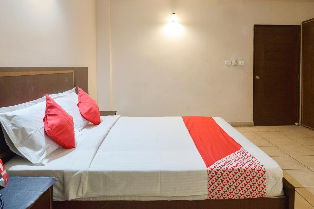 Oyo 15149 Hotel Ajoy Minar マンダーマニ エクステリア 写真