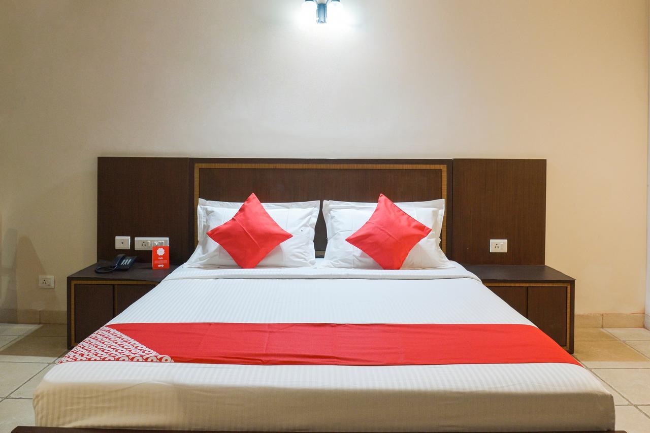 Oyo 15149 Hotel Ajoy Minar マンダーマニ エクステリア 写真